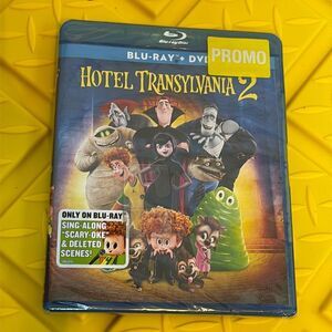NIB Hotel Transylvania 2 on Blu Ray DVD- Kids Movie